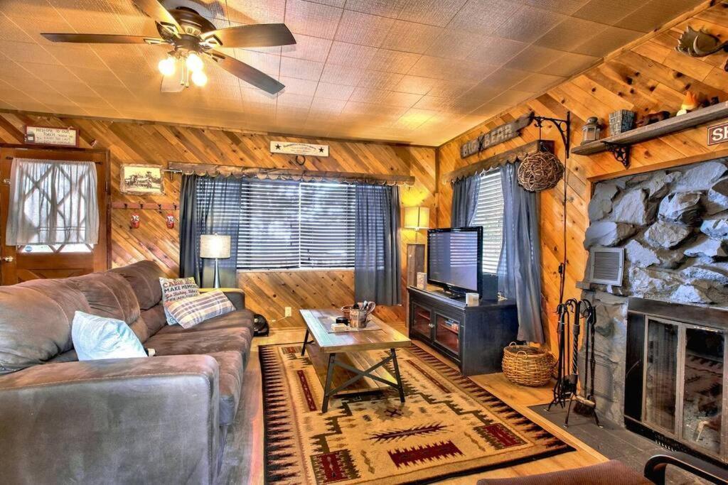Los Osos Cozy Cabin With Private Spa And Bbq Villa Big Bear Lake Ngoại thất bức ảnh